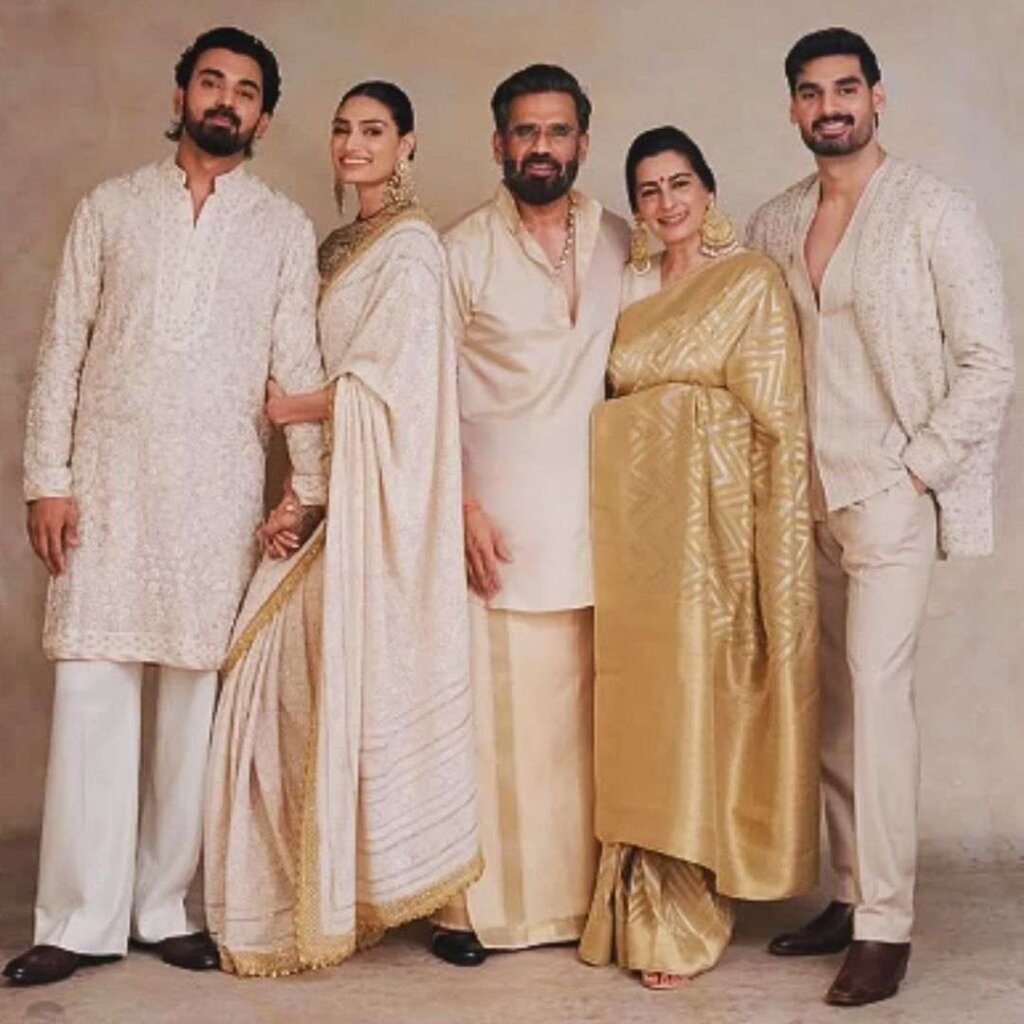 Suniel Shetty family