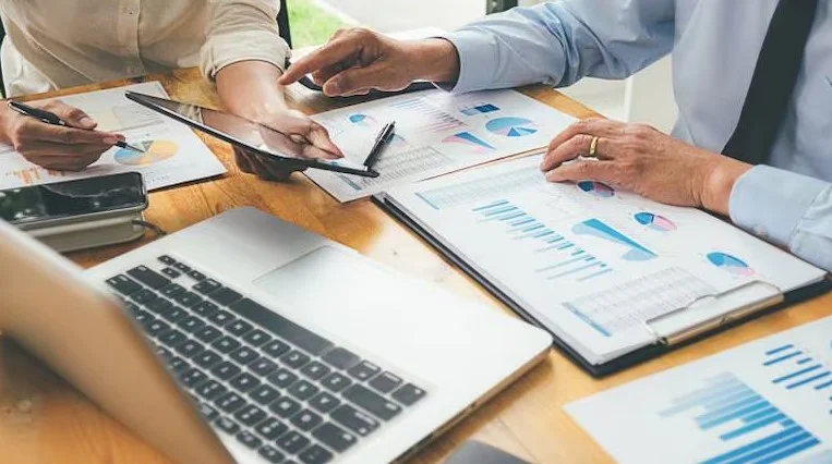 Signs You Need a Financial Planner for Better Wealth Management