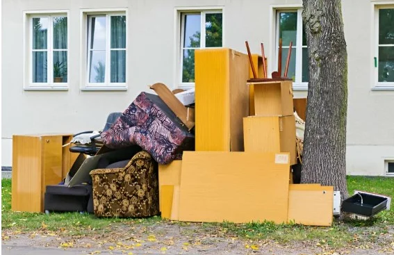 Safe And Compliant Commercial Junk Removal- What You Need To Know